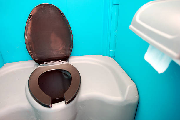 Best Affordable portable toilet rental  in Portland, TN