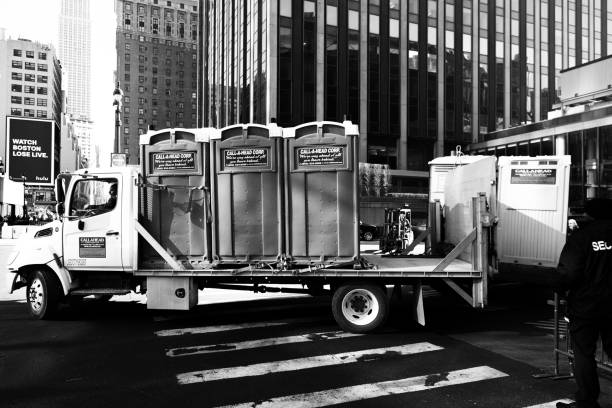Best Portable toilet rental cost  in Portland, TN
